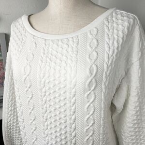 White Embossed Quilted Ribbed Pullover Casual Coastal Classis Feminine Large